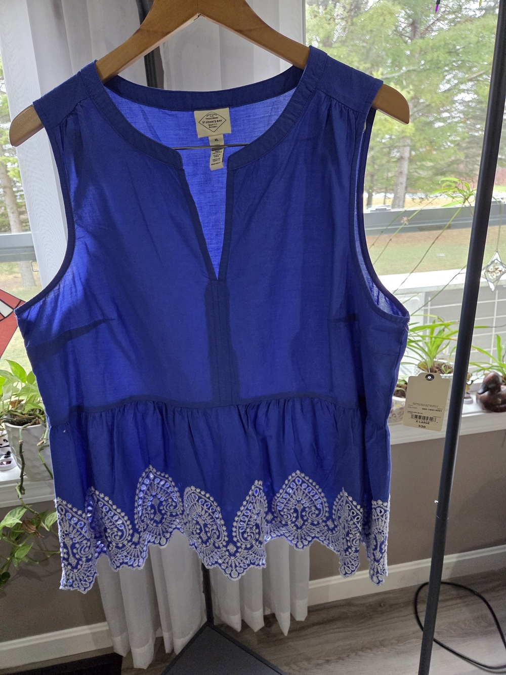 St. John's Bay Royal Blue Sleeveless Embroidered Hem Tank